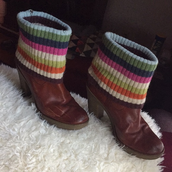 Very Vintage COACH Boots fits a 7 - Picture 1 of 9